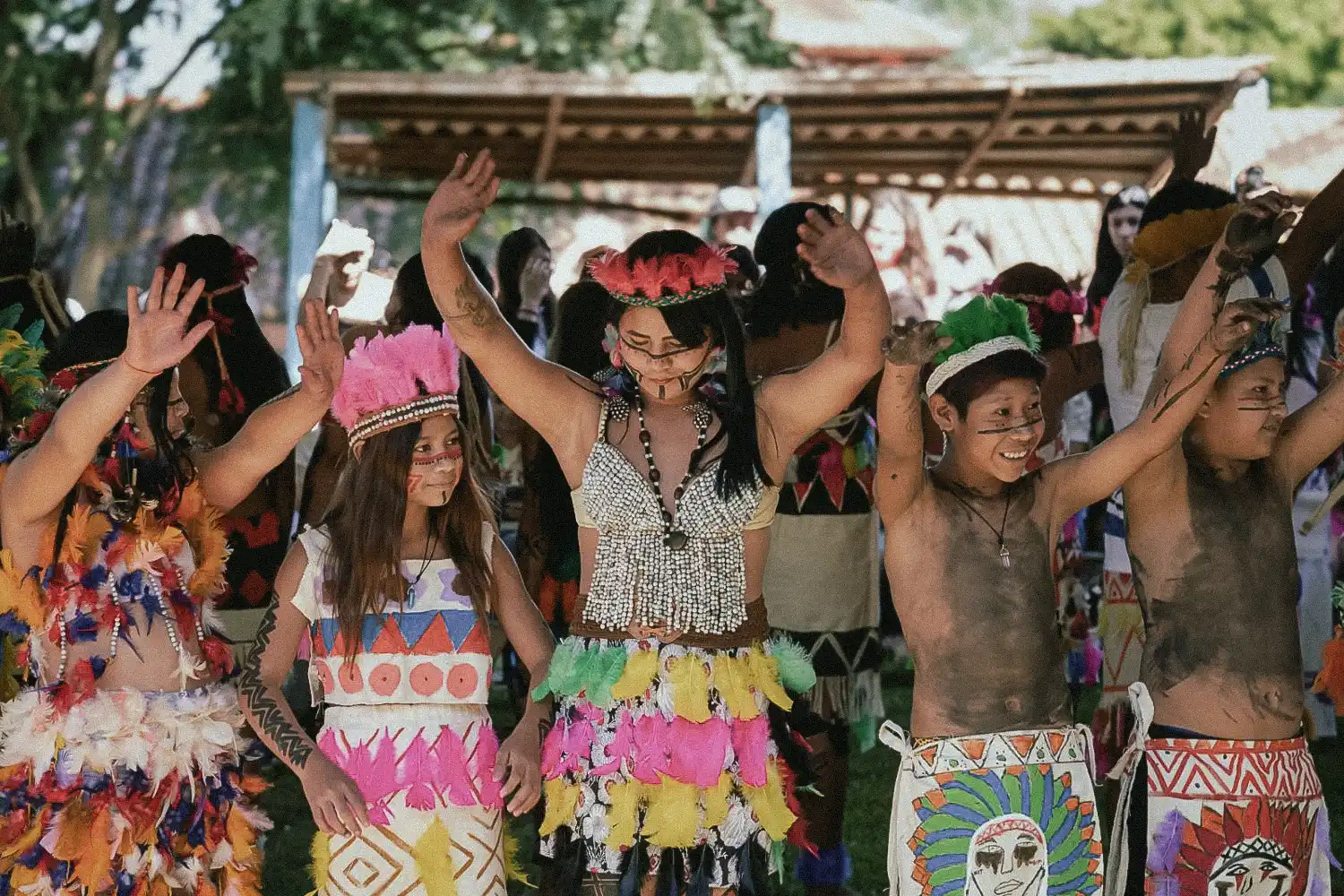 Indigenous Cultural Week in San Miguel de Iguazú, Brazil. The Avá-Guaraní people keep their culture alive despite decades of forced displacement. Photo: La Nación.