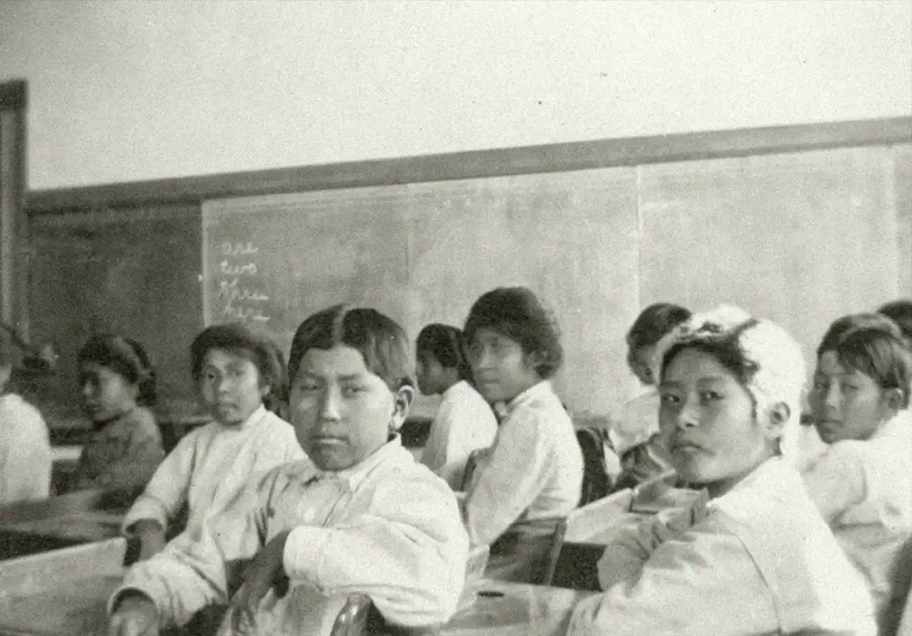 Indigenous students at an Arizona school, 1945. The boarding school system aimed at erasing Native culture spread across the entire country. Photo: Arizona State Library.