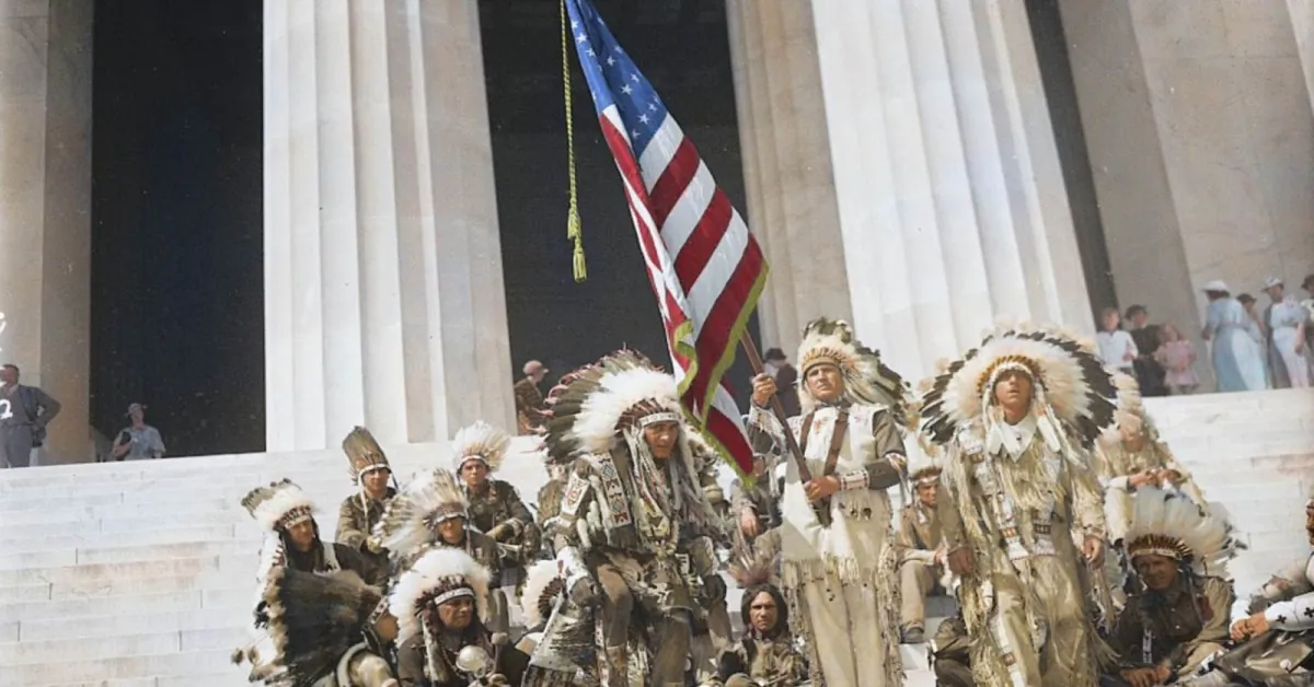 Indigenous men raise the American flag at the Lincoln Memorial, 1936, twelve years after the Indian Citizenship Act legally recognized them as citizens. Source: Hum Historical