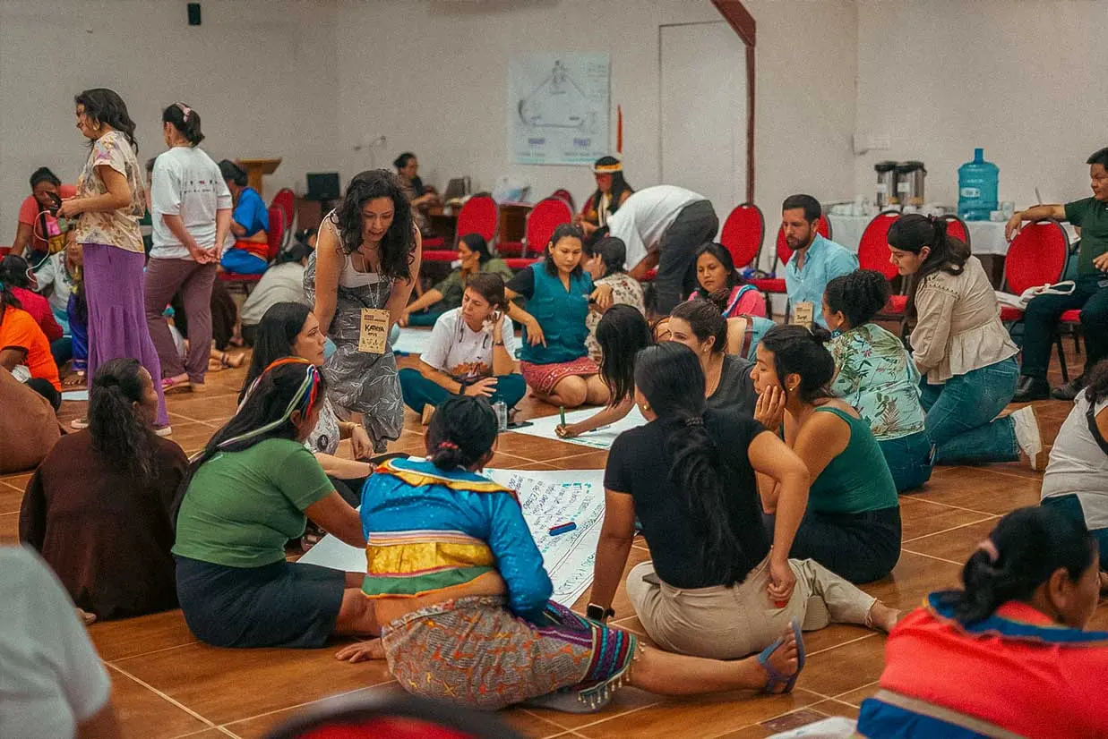 Group dynamic for building collective strategies at Tech Camp. Photo: AIDESEP