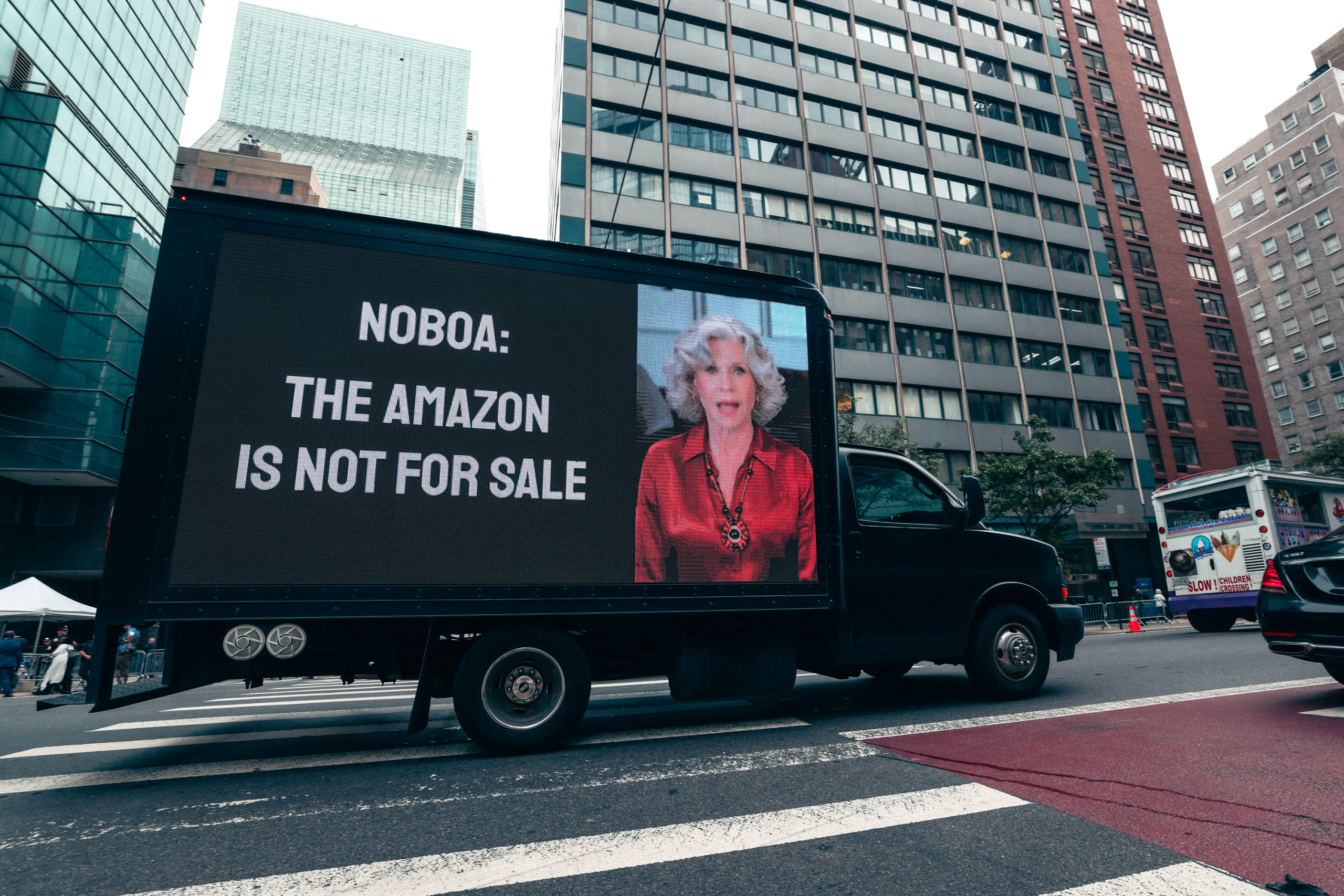 Message from Jane Fonda displayed on a mobile billboard truck in New York. Photo: Amazon Frontlines